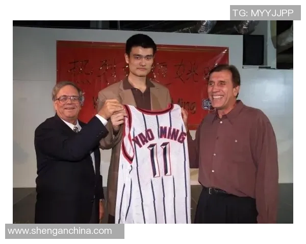 姚明与唐氏综合症的故事:从篮球巨星到公益先锋的心路历程 姚明与唐氏综合症的故事:从篮球巨星到公益先锋的心路历程