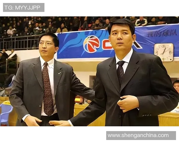 巩晓彬与姚明的篮球传奇:从青涩少年到辉煌巨星的成长之路 巩晓彬与姚明的篮球传奇:从青涩少年到辉煌巨星的成长之路