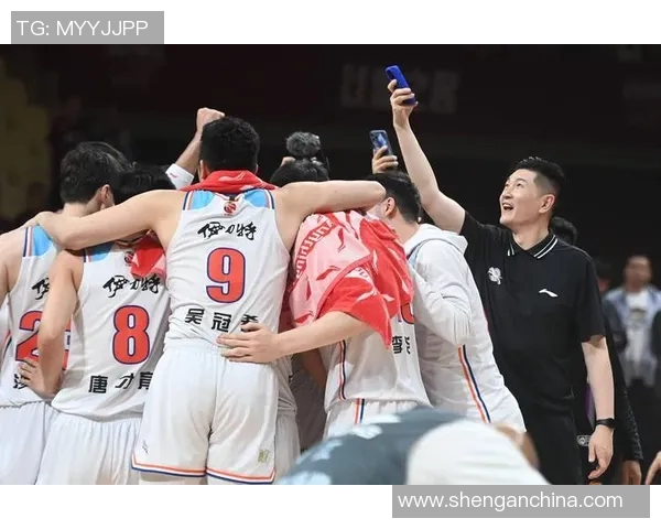 CBA精彩对决广东队与浙江队全场比赛回放精彩瞬间回顾 CBA精彩对决广东队与浙江队全场比赛回放精彩瞬间回顾